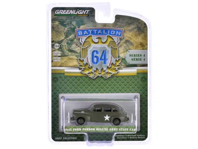 Greenlight 1942 Ford Fordor Deluxe "army Staff Car" Matt Olive Green "battalion 64" Series 4 1/64 Diecast Model