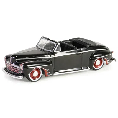 Greenlight 1947 Ford Deluxe Convertible Lowrider Black With Red Graphics California Lowriders Series 5 1-64 Sca