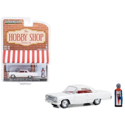 Greenlight 1963 Chevrolet Bel Air White With Orange Interior & Vintage Gas Pump The Hobby Shop Series 15 1-64 S