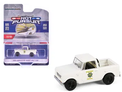 Greenlight 1964 Harvester Scout Half Cab Pickup Truck "california Highway Patrol" Beige "hot Pursuit" Series 46 In White