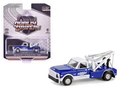 Greenlight 1969 Chevrolet C30 Dually Wrecker Tow Truck "yenko" Blue With White Top "dually Drivers" Series 15 1 In Multi