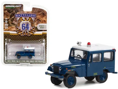 Greenlight 1971 Jeep Dj-5 "u. S. Air Force Air Police" Blue With White Top "battalion 64" Series 3 1/64 Diecast