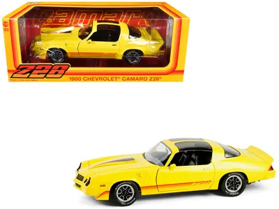 Greenlight 1980 Chevrolet Camaro Z28 With T-tops Bright Yellow With Stripes 1/18 Diecast Model Car By Greenligh