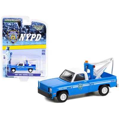 Greenlight 1987 Gmc Sierra K2500 Tow Truck With Drop In Tow Hook Blue With White Top New York City Police Dept 