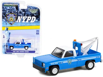 Greenlight 1987 Gmc Sierra K2500 Tow Truck With Drop In Tow Hook Blue With White Top "new York City Police Dept