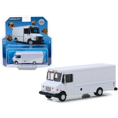 Greenlight 2019 Mail Delivery Vehicle White Hobby Exclusive 0.16 0.4 Diecast Model