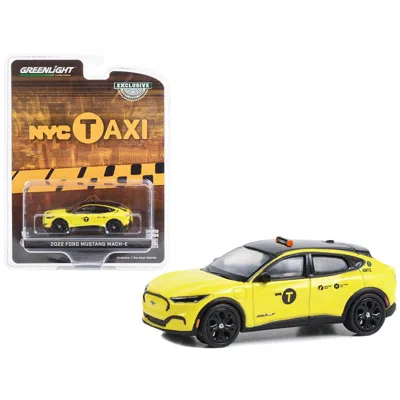 Greenlight 2022 Ford Mustang Mach-e Yellow With Black Top Nyc Taxi Hobby Exclusive Series 1-64 Scale Diecast Mo