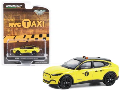Greenlight 2022 Ford Mustang Mach-e Yellow With Black Top "nyc Taxi" "hobby Exclusive" Series 1/64 Diecast Mode