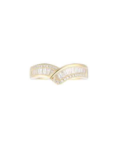 Gregg Ruth 18k 0.62 Ct. Tw. Diamond Ring