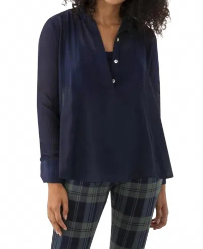 Gretchen Scott Chiffon Seamed Top In Navy In Multi