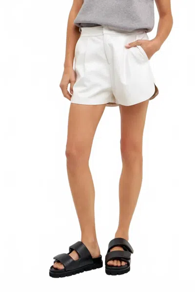 GREY LAB SASHA FAUX LEATHER SHORTS IN WHITE