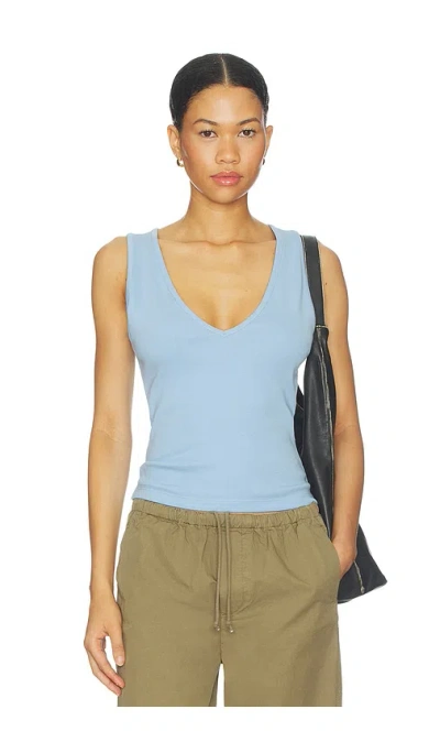 Grlfrnd V-neck Muscle Tank In Blue