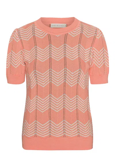 Grobund Women's Pink / Purple  Almine Tee - The One With Zigzag In Melon In Pink/purple