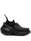 Grounds Clay Sandals In Black