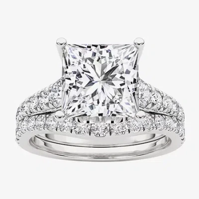 Grown Gorgeous (f In White