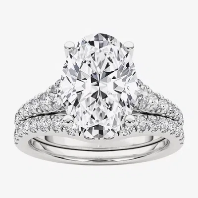 Grown Gorgeous (f In White