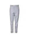 Gta Pleated Herringbone-pattern Trousers In Gray