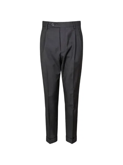 Gta Pleated Turned-up Trousers In Black