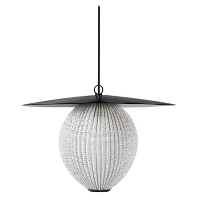Pre-owned Gubi Satellite Pendant, Medium, White
