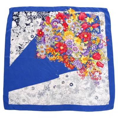 Pre-owned Gucci 1980s  Blue Flower Bouquet Print Silk Scarf