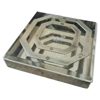 Pre-owned Gucci 1980s Modern Clear Plexiglass And Silver Plate Italian Design Square Box