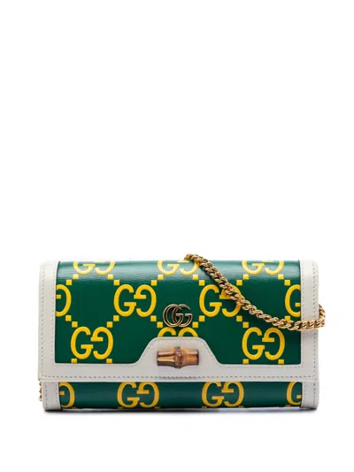 Pre-owned Gucci 2000-2015 Bicolor Debossed Gg Azalea Calfskin Bamboo Diana Wallet On Chain Crossbody Bag In Green