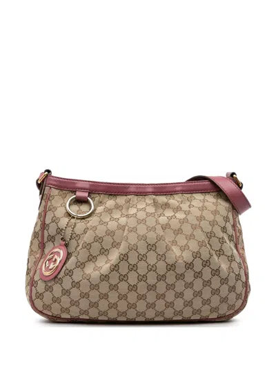 Pre-owned Gucci 2000-2015 Gg Canvas Sukey Crossbody Bag In Brown