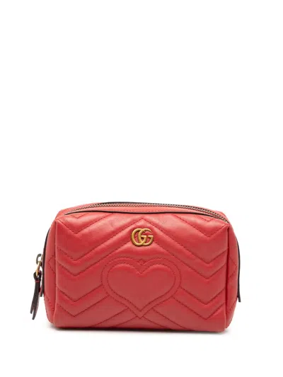 Pre-owned Gucci 2000-2015 Gg Marmont Matelasse Leather Heart Cosmetic Case Pouch In Red