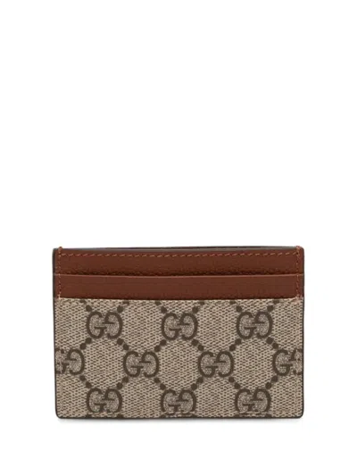 Pre-owned Gucci 2000-2015 Gg Supreme Card Holder In Brown