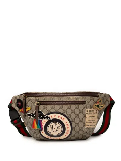 Pre-owned Gucci 2000-2015 Gg Supreme Courrier Belt Bag In Brown