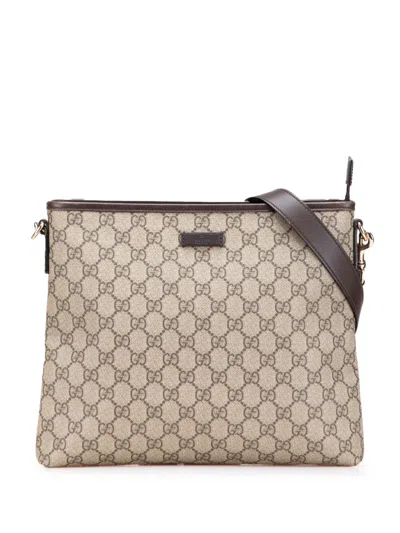 Pre-owned Gucci 2000-2015 Gg Supreme Crossbody Bag In Brown