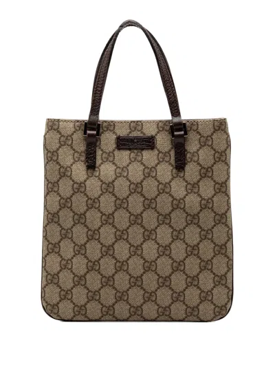 Pre-owned Gucci 2000-2015 Gg Supreme Handbag In Brown
