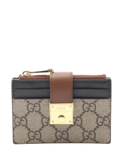 Pre-owned Gucci 2000-2015 Gg Supreme Purse Coin Pouch In Brown