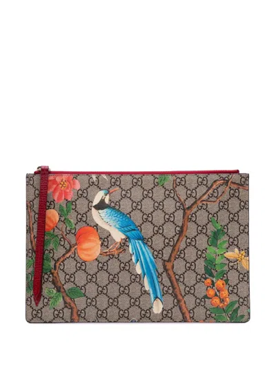 Pre-owned Gucci 2000-2015 Large Gg Supreme Tian Clutch Bag In Brown