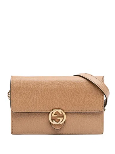 Pre-owned Gucci 2000-2015 Leather Interlocking G Dollar Wallet On Chain Crossbody Bag In Brown