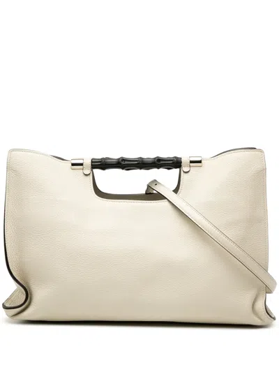Pre-owned Gucci 2000-2015 Medium Calfskin Bamboo Daily Shopper Satchel In White
