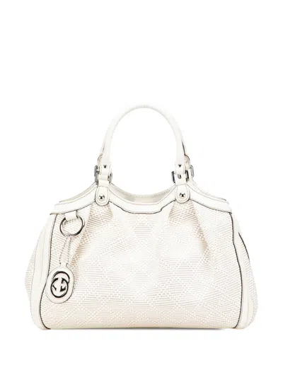 Pre-owned Gucci 2000-2015 Medium Diamante Raffia Sukey Tote Bag In White