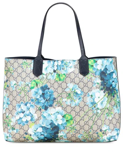 Pre-owned Gucci 2000-2015 Medium Gg Supreme Blooms Reversible Tote Bag In Brown