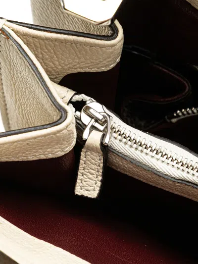 Pre-owned Gucci 2000-2015 Medium Zumi Leather Satchel In White