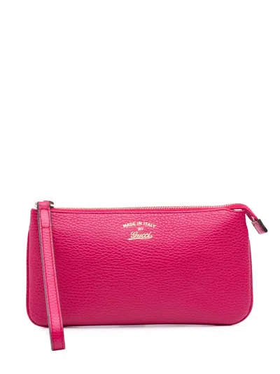 Pre-owned Gucci 2000-2015 Pebbled Leather Swing Wristlet Pouch In Pink