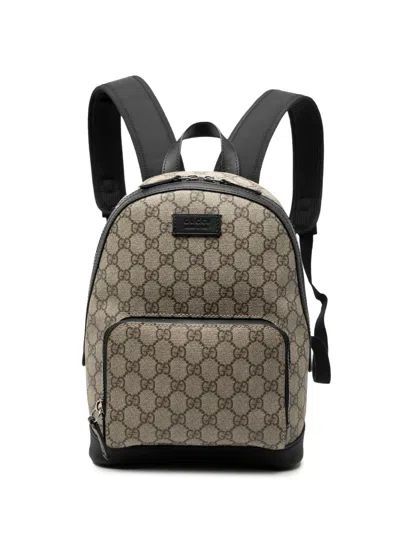 Pre-owned Gucci 2000-2015 Small Gg Supreme Eden Day Backpack In Brown