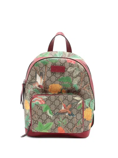 Pre-owned Gucci 2000-2020 Gg Supreme Floral Backpack In Neutral
