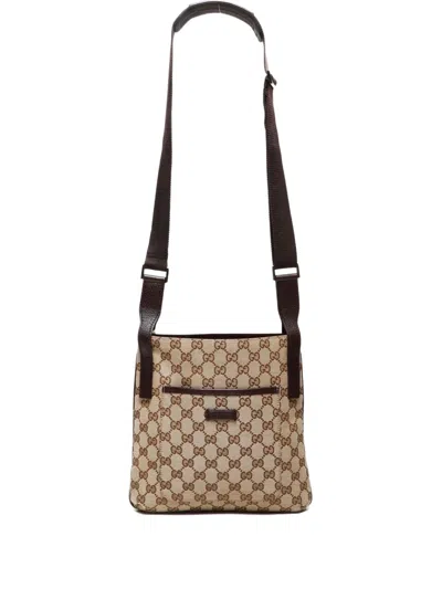 Pre-owned Gucci 2000-2020s Gg Canvas Shoulder Bag In Neutral
