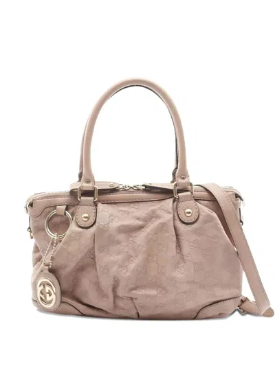 Pre-owned Gucci 2000 Embossed Sukey Leather Handbag In Neutral