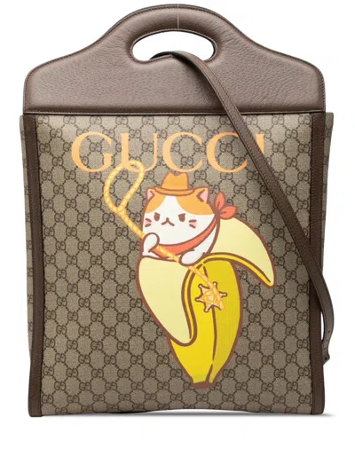 Pre-owned Gucci 2000-2015 Crunchyroll Bananya Gg Supreme Satchel In Neutrals