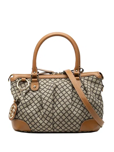 Pre-owned Gucci 2000-2015 Diamante Canvas Sukey Satchel In Neutral