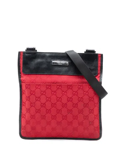 Pre-owned Gucci 2000-2015 Gg Canvas Crossbody Bag In Red