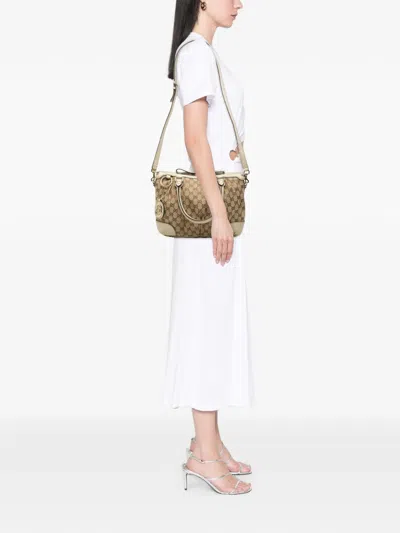 Pre-owned Gucci 2000-2015 Gg Canvas Sukey Satchel In Neutrals