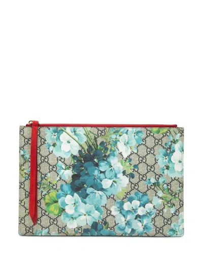 Pre-owned Gucci 2000-2015 Gg Supreme Blooms Clutch Bag In Red