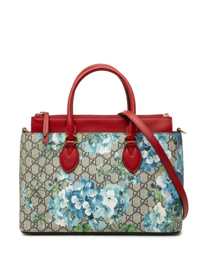 Pre-owned Gucci 2000-2015 Gg Supreme Blooms Linea A Satchel In Neutrals